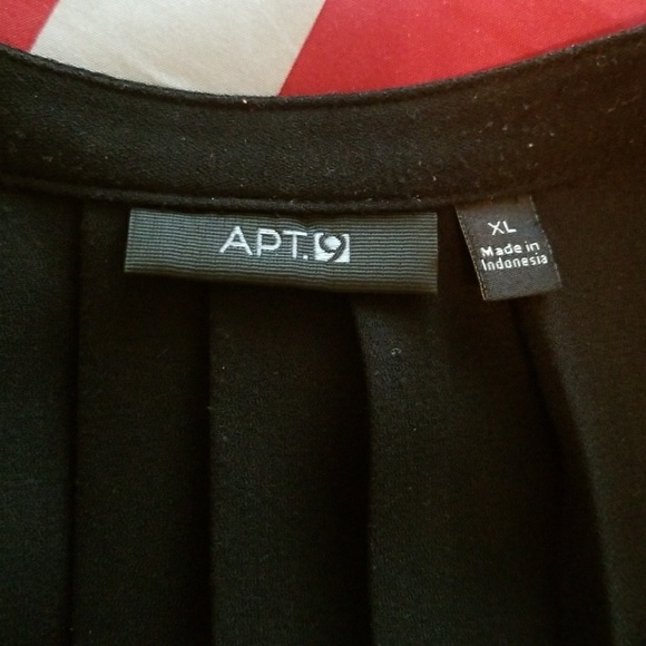 APT 9 black button down blouse - Picture 2 of 4